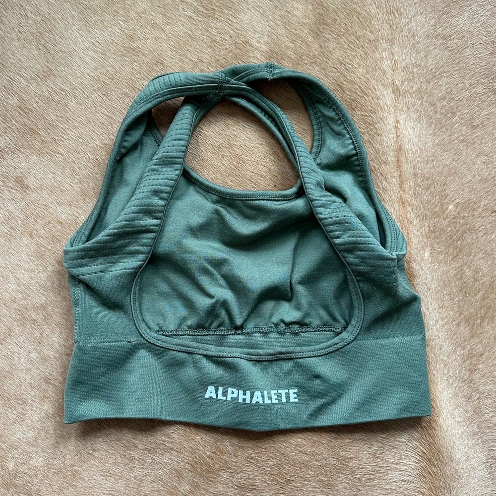 💚ALPHALETE OPEN BACK HALTER BRA💚
